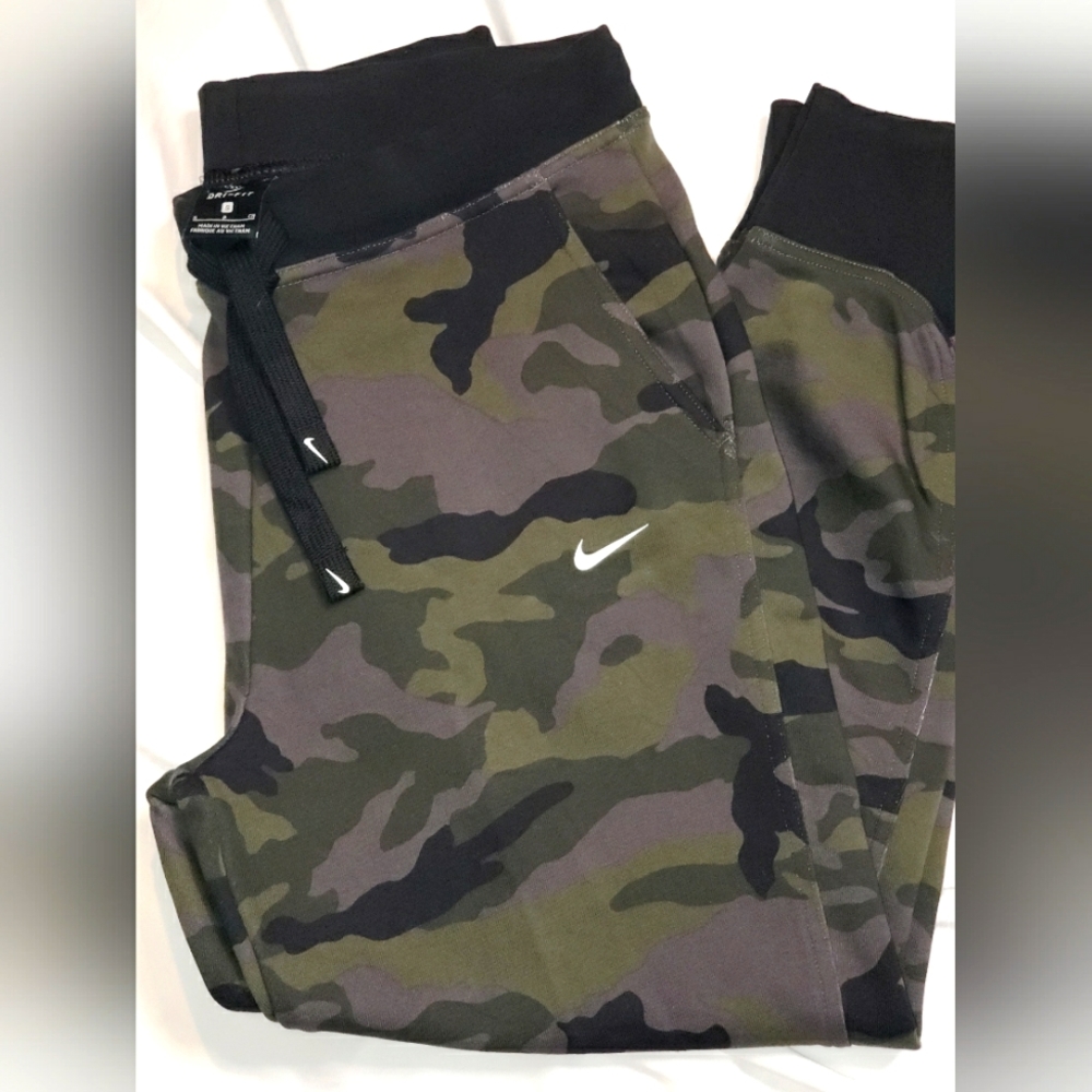 Womens Nike Dri-Fit Get Fit Jogger Camo Sz S